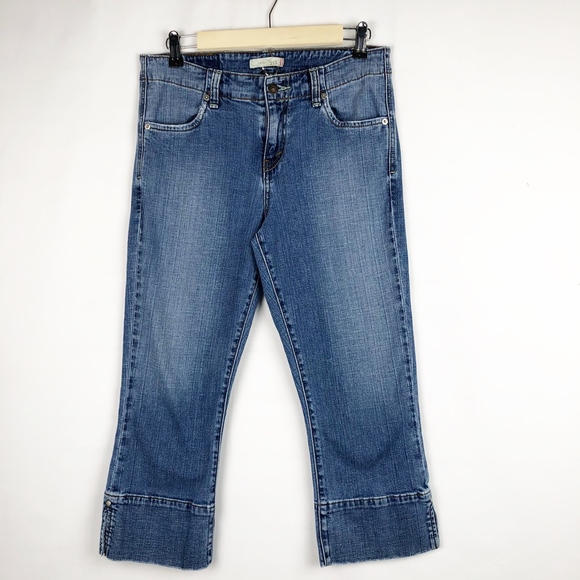 Levi's Pants - LEVI'S 515 Capri Jeans in EUC - Size 6